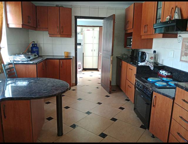 3 BEDROOM HOUSE FOR SALE IN NORTHDALE